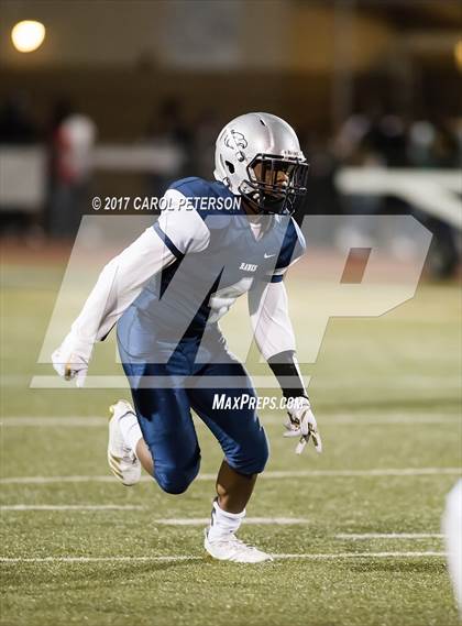 Thumbnail 3 in Los Osos @ Silverado photogallery.