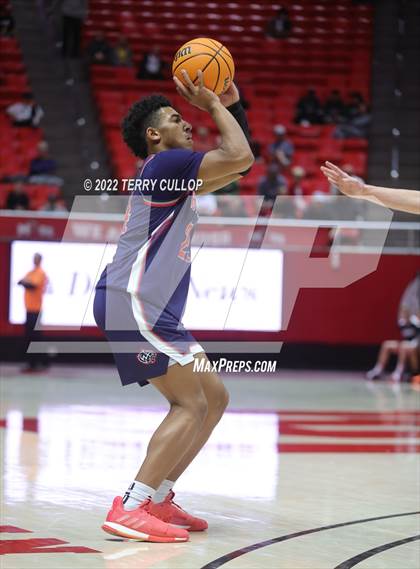 Thumbnail 2 in Woods Cross vs. Orem (UHSAA 5A Quarterfinal) photogallery.