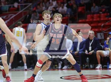 Thumbnail 2 in Woods Cross vs. Orem (UHSAA 5A Quarterfinal) photogallery.