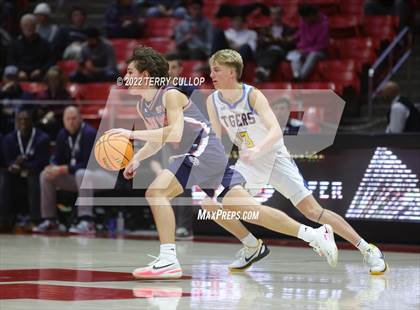Thumbnail 1 in Woods Cross vs. Orem (UHSAA 5A Quarterfinal) photogallery.