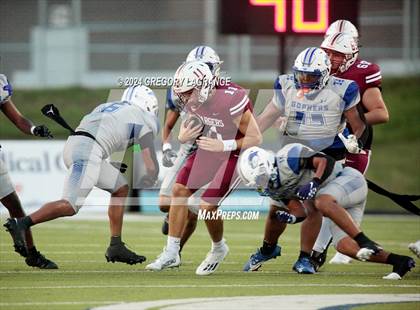 Thumbnail 3 in Grand Prairie vs Keller Central photogallery.