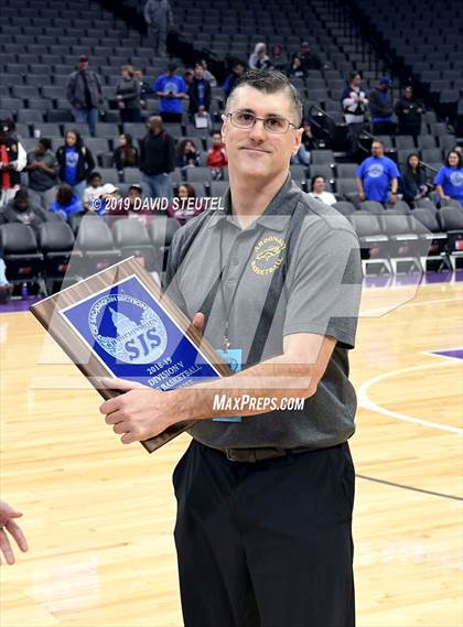 Thumbnail 2 in Argonaut vs. Brookside Christian (CIF SJS D5 Final) photogallery.