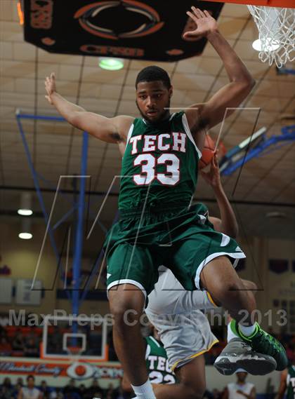 Thumbnail 1 in Huntington St. Joseph Prep vs Indianapolis Arsenal Tech (Marshall County Hoopfest) photogallery.