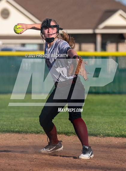Thumbnail 2 in Saint Jo @ Tioga photogallery.