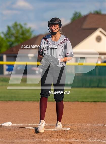 Thumbnail 3 in Saint Jo @ Tioga photogallery.