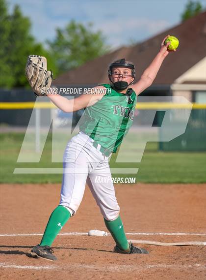 Thumbnail 3 in Saint Jo @ Tioga photogallery.