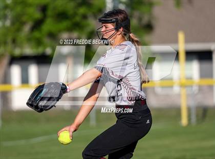 Thumbnail 1 in Saint Jo @ Tioga photogallery.