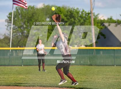 Thumbnail 3 in Saint Jo @ Tioga photogallery.