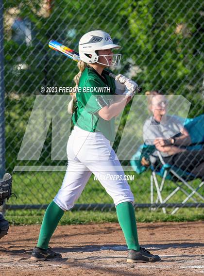 Thumbnail 2 in Saint Jo @ Tioga photogallery.