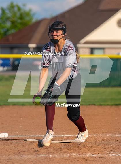 Thumbnail 2 in Saint Jo @ Tioga photogallery.