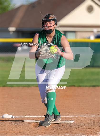 Thumbnail 2 in Saint Jo @ Tioga photogallery.