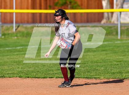 Thumbnail 3 in Saint Jo @ Tioga photogallery.
