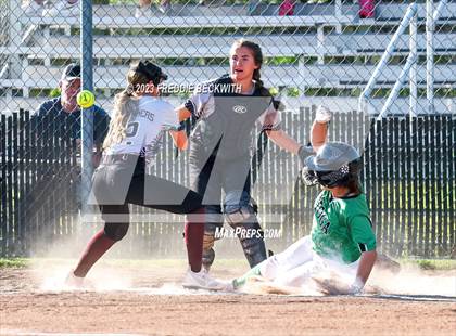 Thumbnail 3 in Saint Jo @ Tioga photogallery.