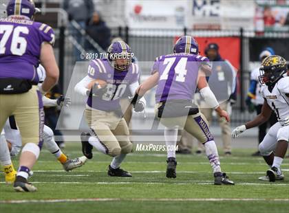 Thumbnail 3 in Bishop Guilfoyle vs. Farrell (PIAA 1A Final) photogallery.