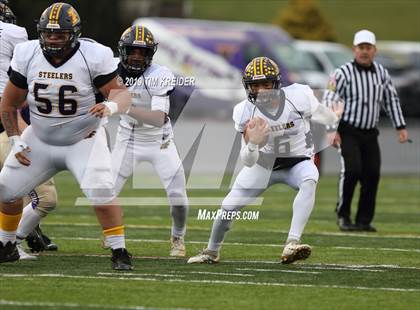 Thumbnail 2 in Bishop Guilfoyle vs. Farrell (PIAA 1A Final) photogallery.