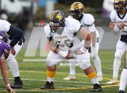 Thumbnail 2 in Bishop Guilfoyle vs. Farrell (PIAA 1A Final) photogallery.