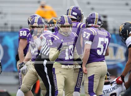Thumbnail 2 in Bishop Guilfoyle vs. Farrell (PIAA 1A Final) photogallery.