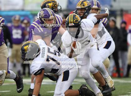 Thumbnail 1 in Bishop Guilfoyle vs. Farrell (PIAA 1A Final) photogallery.