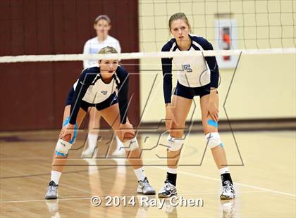 Thumbnail 1 in Regis Jesuit @ Valor Christian photogallery.