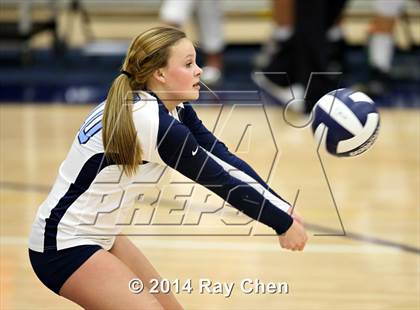 Thumbnail 1 in Regis Jesuit @ Valor Christian photogallery.