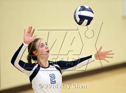Thumbnail 3 in Regis Jesuit @ Valor Christian photogallery.