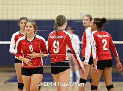 Thumbnail 2 in Regis Jesuit @ Valor Christian photogallery.