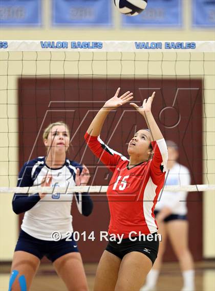Thumbnail 3 in Regis Jesuit @ Valor Christian photogallery.