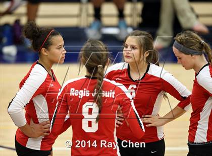 Thumbnail 2 in Regis Jesuit @ Valor Christian photogallery.