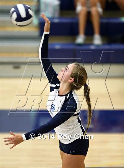 Thumbnail 1 in Regis Jesuit @ Valor Christian photogallery.
