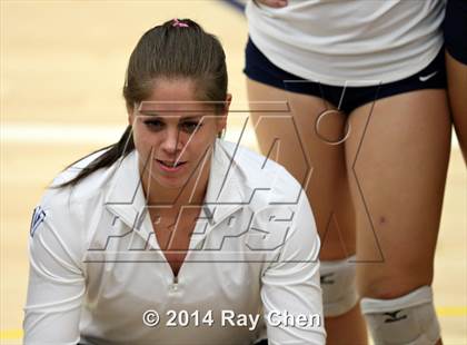 Thumbnail 2 in Regis Jesuit @ Valor Christian photogallery.
