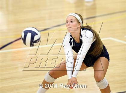 Thumbnail 1 in Regis Jesuit @ Valor Christian photogallery.