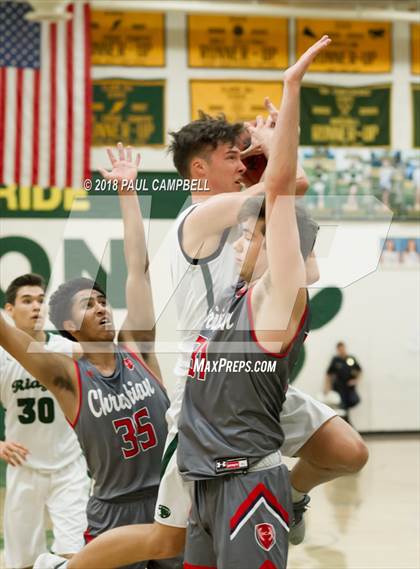 Thumbnail 3 in Mountain Ridge vs. Scottsdale Christian (Horizon Holiday Hoops Tournament) photogallery.