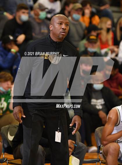 Thumbnail 3 in Link Academy vs. Jesuit (Les Schwab Invitational) photogallery.
