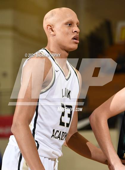 Thumbnail 1 in Link Academy vs. Jesuit (Les Schwab Invitational) photogallery.