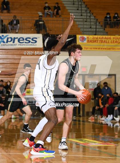 Thumbnail 3 in Link Academy vs. Jesuit (Les Schwab Invitational) photogallery.