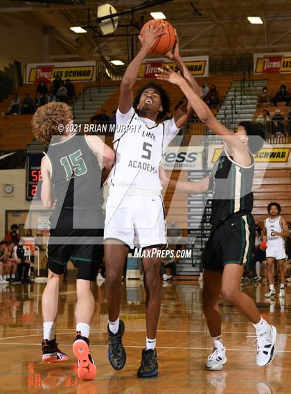 Thumbnail 2 in Link Academy vs. Jesuit (Les Schwab Invitational) photogallery.