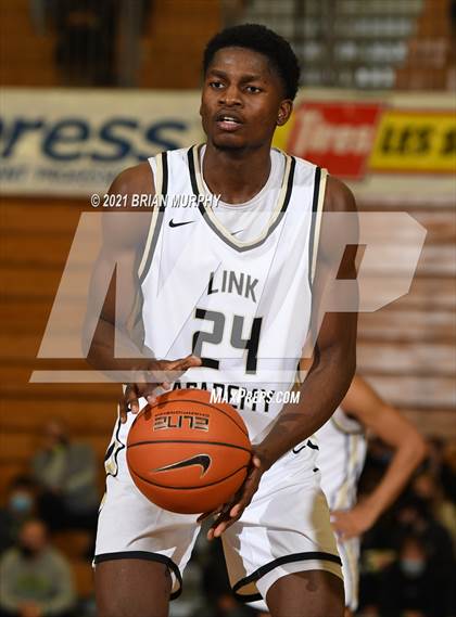 Thumbnail 2 in Link Academy vs. Jesuit (Les Schwab Invitational) photogallery.