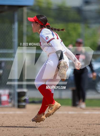 Thumbnail 3 in Owyhee vs Timberline (IHSAA 5A State Tournament) photogallery.