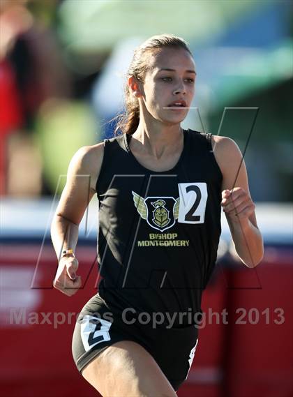Thumbnail 1 in CIF State Track & Field Championships (Girls 1600m) photogallery.