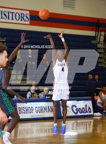 Thumbnail 3 in Overland vs. Rangeview (Tarkanian Classic) photogallery.