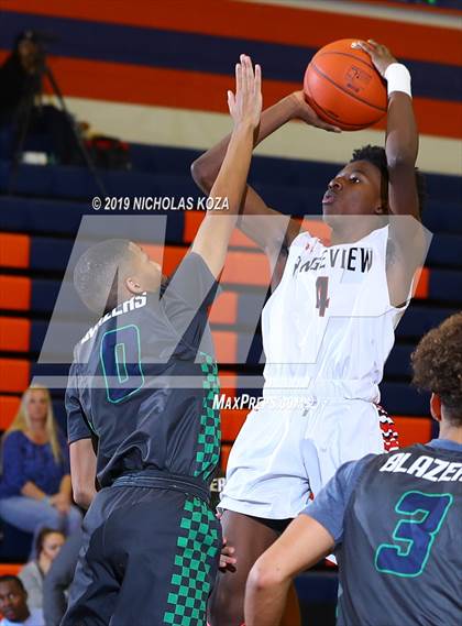 Thumbnail 3 in Overland vs. Rangeview (Tarkanian Classic) photogallery.