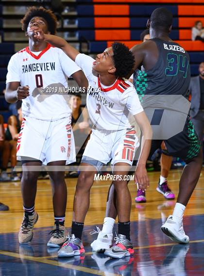 Thumbnail 2 in Overland vs. Rangeview (Tarkanian Classic) photogallery.