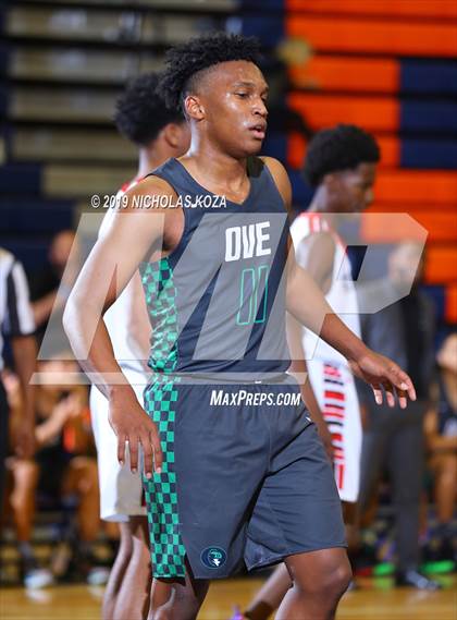 Thumbnail 1 in Overland vs. Rangeview (Tarkanian Classic) photogallery.