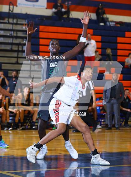 Thumbnail 1 in Overland vs. Rangeview (Tarkanian Classic) photogallery.