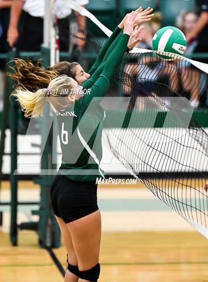 Thumbnail 3 in Benbrook vs Tolar (Dublin Tournament) photogallery.