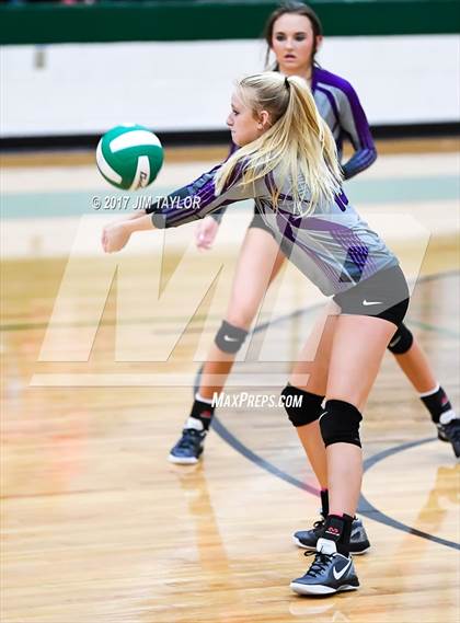 Thumbnail 2 in Benbrook vs Tolar (Dublin Tournament) photogallery.