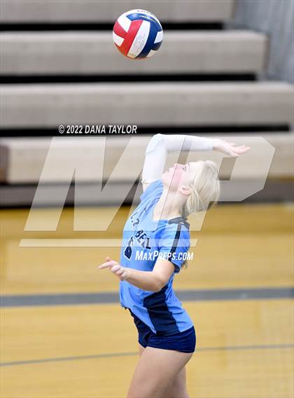 Thumbnail 2 in Bell @ Weatherford photogallery.