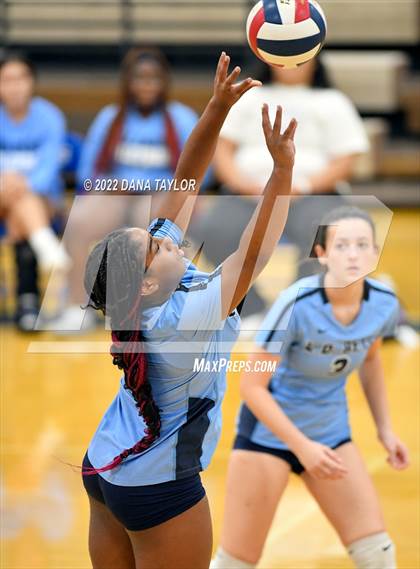 Thumbnail 1 in Bell @ Weatherford photogallery.