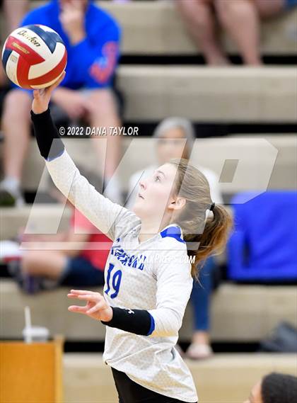 Thumbnail 3 in Bell @ Weatherford photogallery.