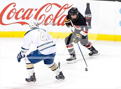 Thumbnail 2 in Old Rochester Regional vs. Shrewsbury (MIAA Division 3 Final) photogallery.